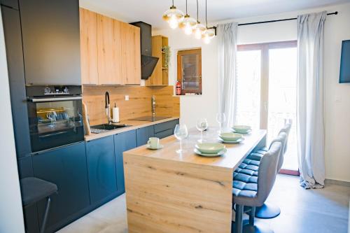 Η κουζίνα ή μικρή κουζίνα στο Apartman Vito