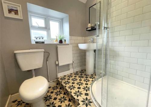 Vannituba majutusasutuses Eilio Cottage- Closely located to Snowdon