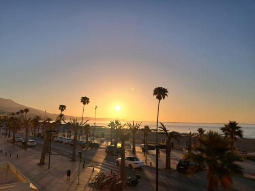 Suite de lujo FRENTE al mar