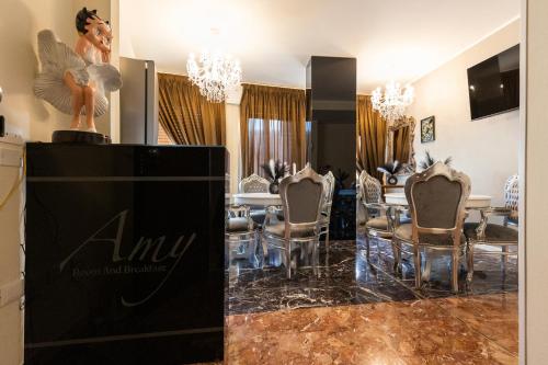 Μια τηλεόραση ή/και κέντρο ψυχαγωγίας στο Amy Rooms
