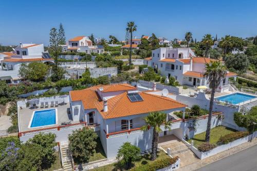 Villa Ricardo by Villa Plus