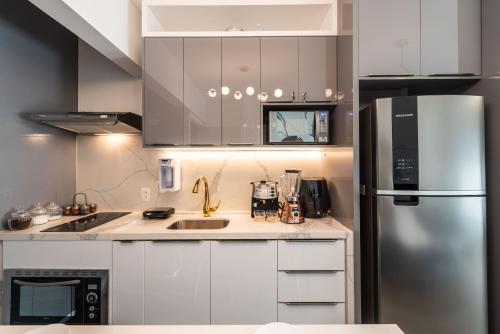Dapur atau dapur kecil di Rosemari's Apartments 4 Studios Luxuosos