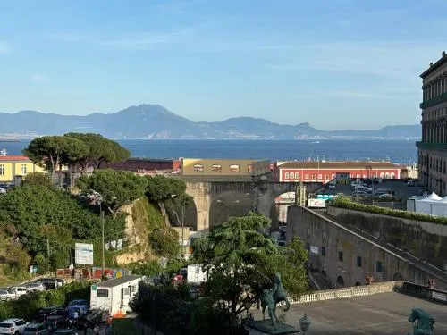 IL MASTIO Panoramic GUESTHOUSE - Vista Mare Napoli Centro photo 42