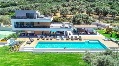 Nivo Luxury Villa