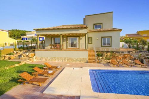 Villa Tia Elanor by Villa Plus
