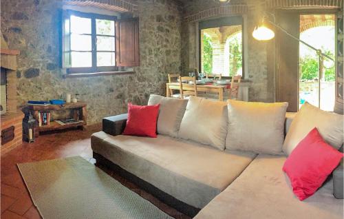 A seating area at Vigna Dante