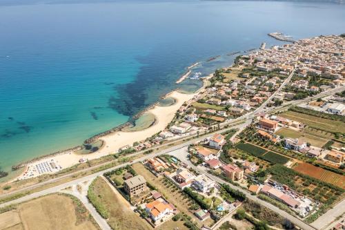 an aerial view of a beach and the ocean at Villa Panorama in Trappeto