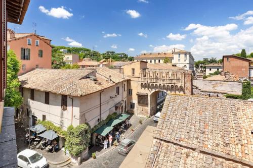 Casa Garibaldi, a Burghesius home