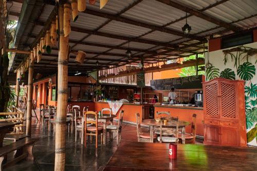 Restoran atau tempat lain untuk makan di Fundo San Jose Parque Ecológico & Lodge Hotel Asociado Casa Andina