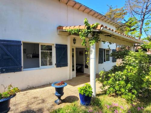 LOUSTALOT2 Appartement en rez de jardin pour 6 personnes