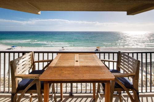Emerald Towers West 5006 - Coastal Vibe