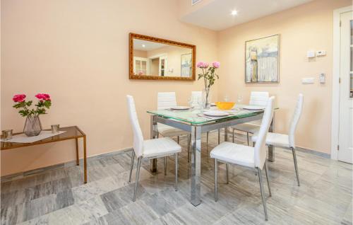 2 Bedroom Awesome Apartment In Marbella