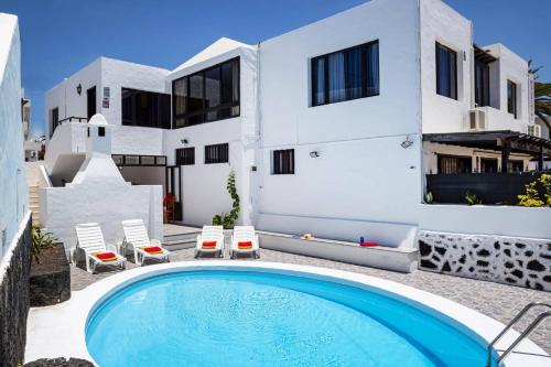 Villa Anjharad by Villa Plus