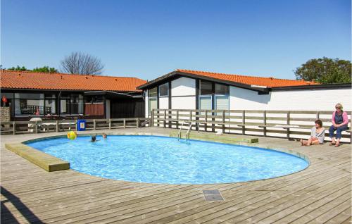 Bazén v ubytování Hus 17 nebo v jeho okolí