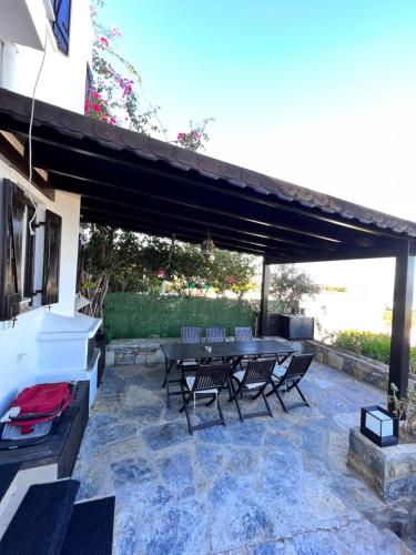Μπαλκόνι ή βεράντα στο Bodrum Yalıkavak Villa