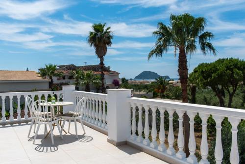 Gallery image of White Lotus Loft in Laganas