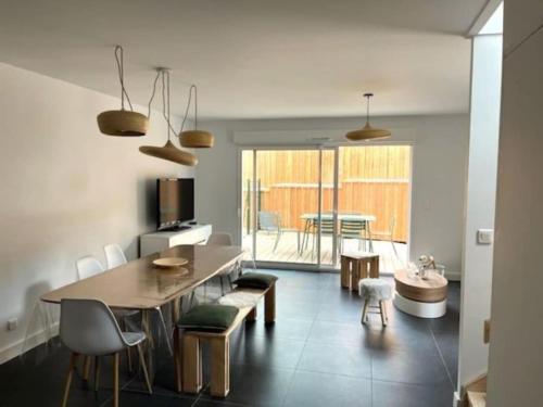 Villa neuve et moderne à 250 m de l'océan, classée 3 étoiles