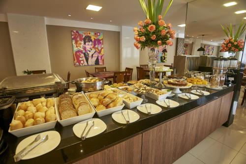 Makanan di atau berdekatan hotel