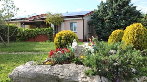 Residence Lorena Bungalow mit Pool in Porec