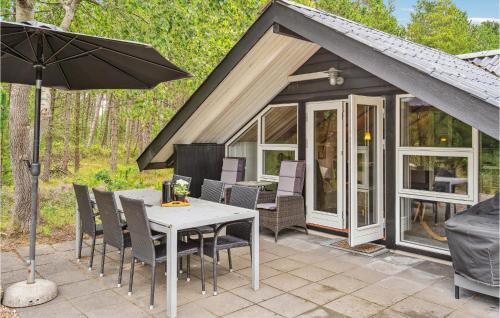 Taman di luar Holiday Home Thulevej Rømø Xi