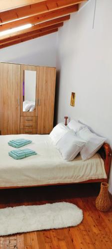 Postel nebo postele na pokoji v ubytování Castello di Lafki
