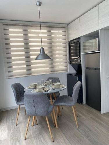 Kuchyň nebo kuchyňský kout v ubytování Modern Cozy Suite Cuenca