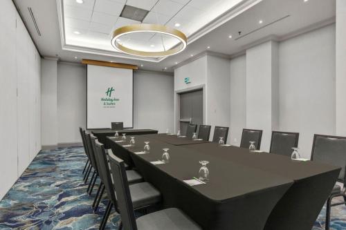 Konferenční prostory v ubytování Holiday Inn & Suites Ottawa Kanata by IHG