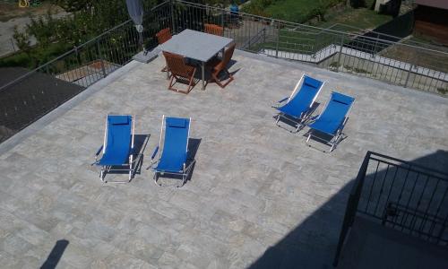 Bazén v ubytování Casa Vacanze Chez Sapin nebo v jeho okolí