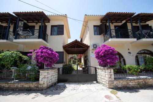 Raptis Aparthotel Sivota