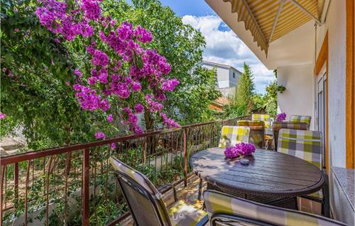 Three-Bedroom Apartment In Medulin