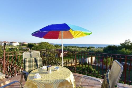 Appartement in Zambratija mit Grill, Garten und Terrasse und Meerblick