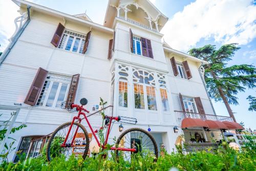 Laden Palas Prince's Island Historical Mansion