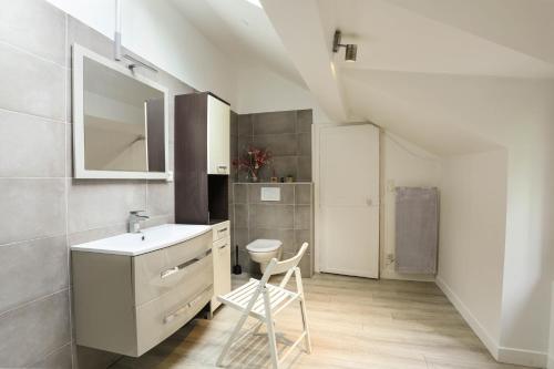 Fotografie z fotogalerie ubytování Appartement au centre ville avec mini jardin charmante v destinaci Montgeron