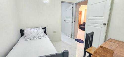 Katil atau katil-katil dalam bilik di Dream Inn Bacoor Cavite