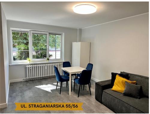 Posedenie v ubytovaní Lunette Apartments