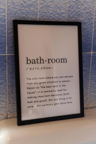 a picture of a bathroombath at Apartman Domy in Kozljak
