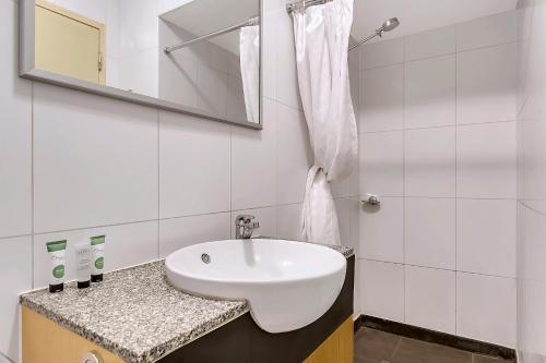 Koupelna v ubytování Econo Lodge Karratha