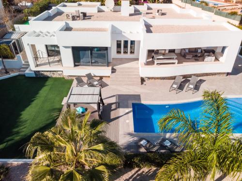 Casa Eivissa - Stunning modern villa in Javea, perfect for a family break