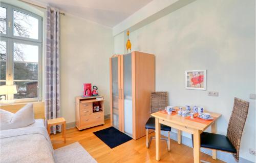 Χώρος καθιστικού στο Amazing Apartment In Krakow Am See