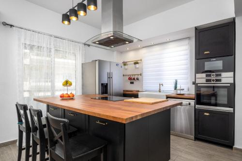 Emerald City Apartment