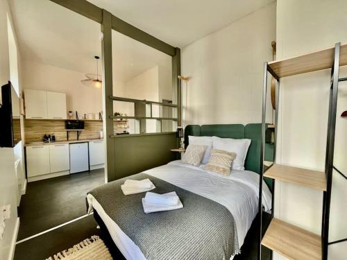 Studio très calme rue Encombe Vineuse DABNB