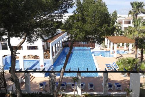 Imagen de la galería de Residencia Cala Dorada, en Portopetro