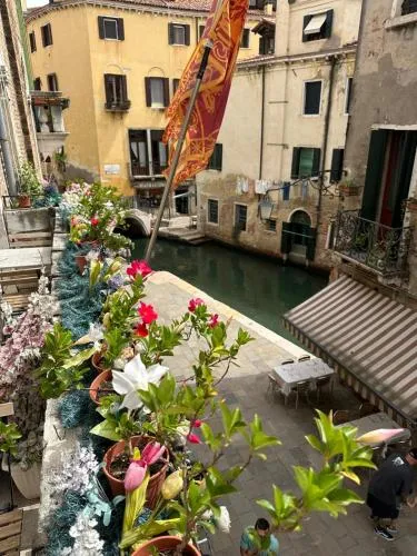 Dimora Al Doge Beato Canal View photo 33