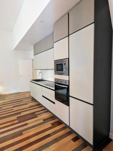 Luxury Gallery Suites photo 16
