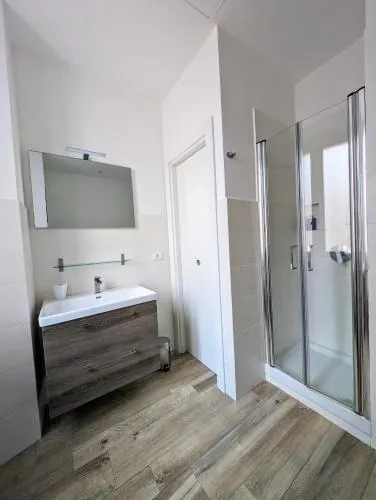 Luxury Gallery Suites photo 7