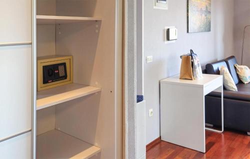 1 Bedroom Awesome Apartment In Rovinj