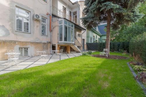 Κήπος έξω από το Arta Residence