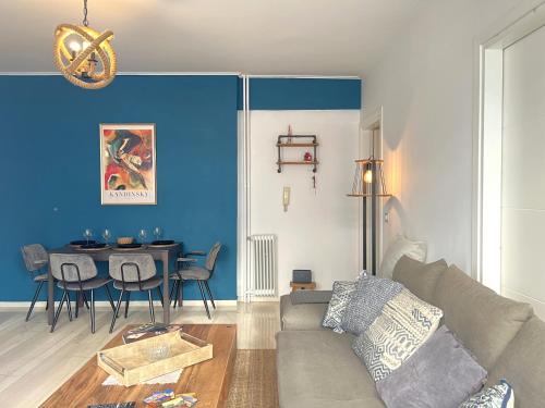 Stylish Apt in Paleo Faliro 300m from the beach