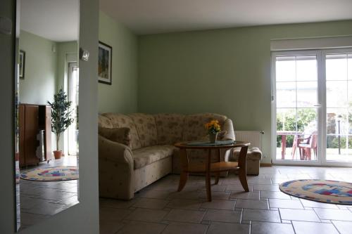 Χώρος καθιστικού στο Villa Justina