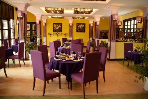 Restaurace v ubytování Villa Hue Hotel